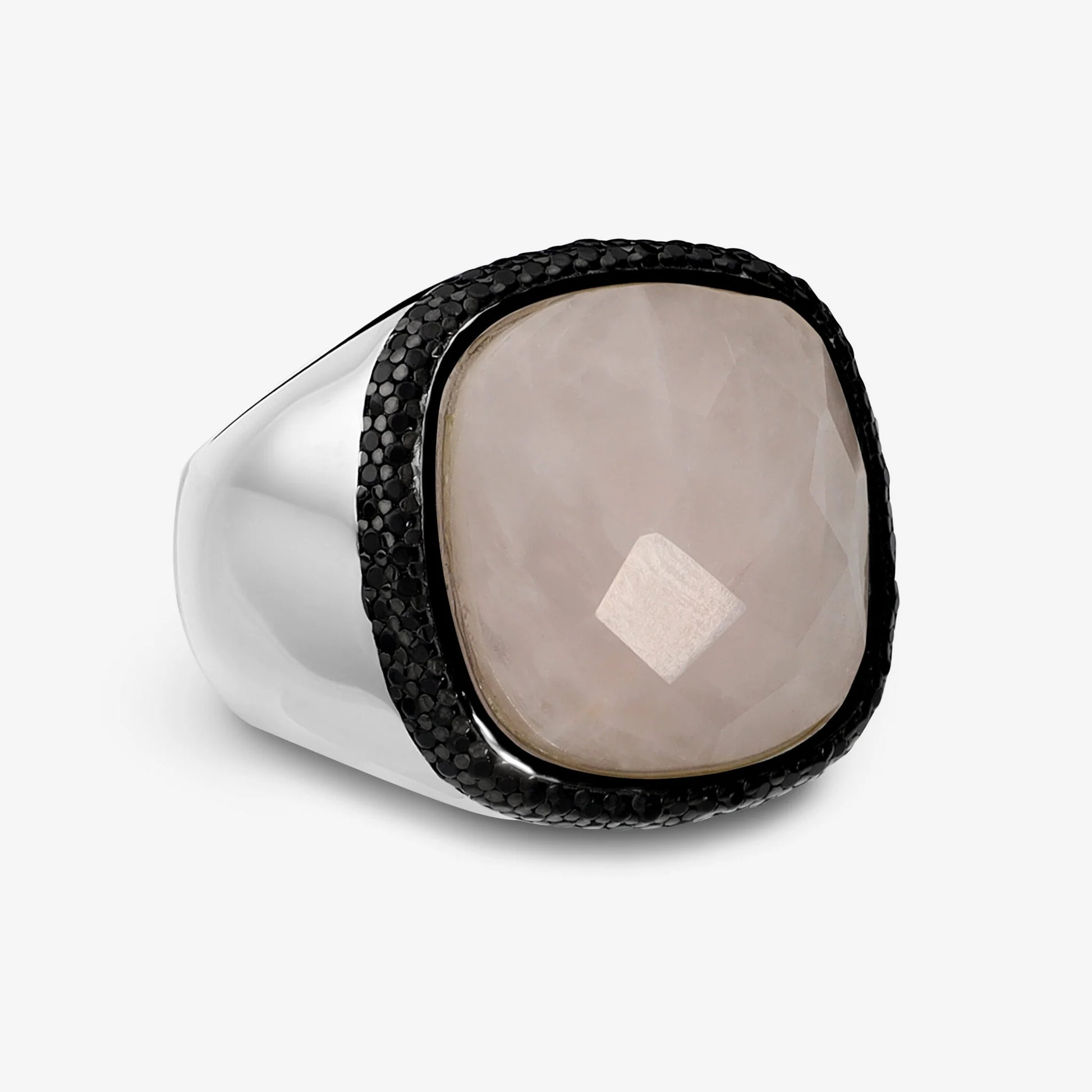 Anello Chevalier in Argento 925 placcato Platino con Quarzo Rosa Sfaccettato e Pavé di Spinelli Neri
