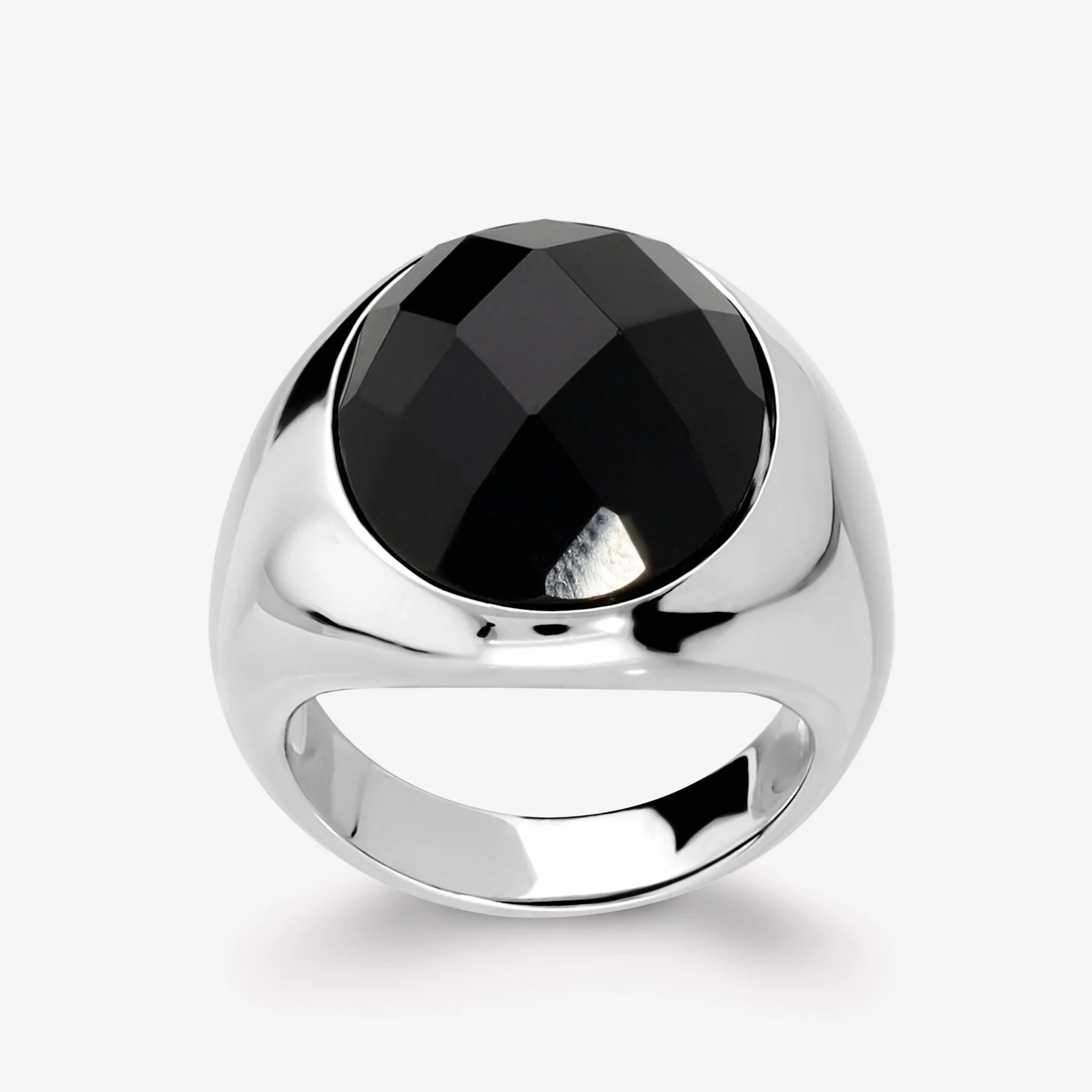 Anello Chevalier in Argento 925 placcato Platino con Onice Nero Sfaccettato