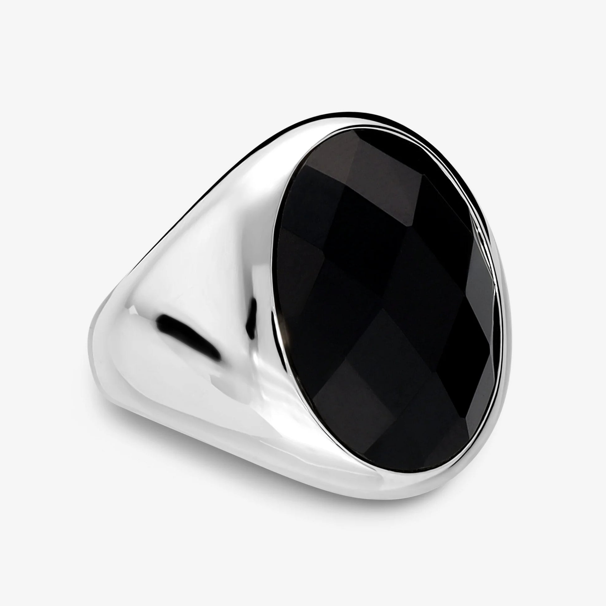Anello Chevalier in Argento 925 placcato Platino con Onice Nero Sfaccettato