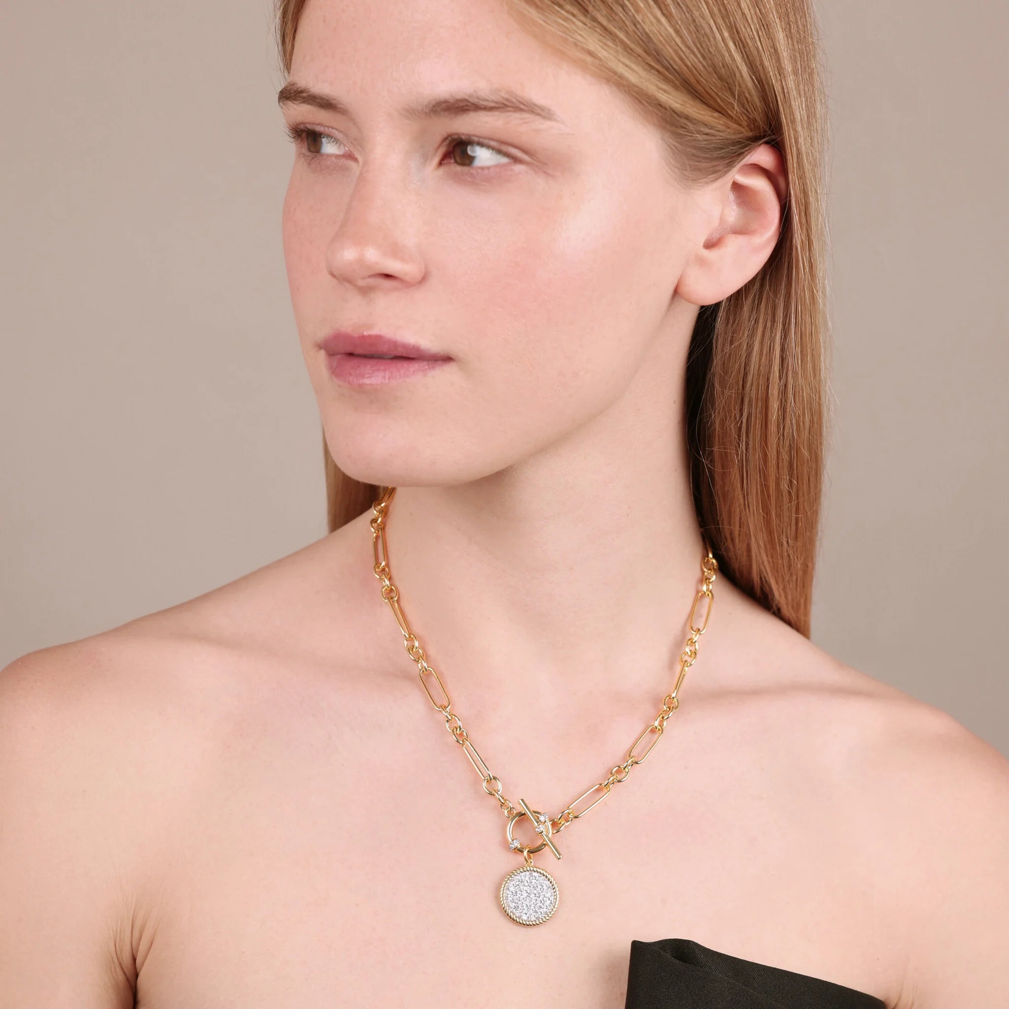 Collana in Argento 925 con Ciondolo Tondo in Pavé di Cubic Zirconia