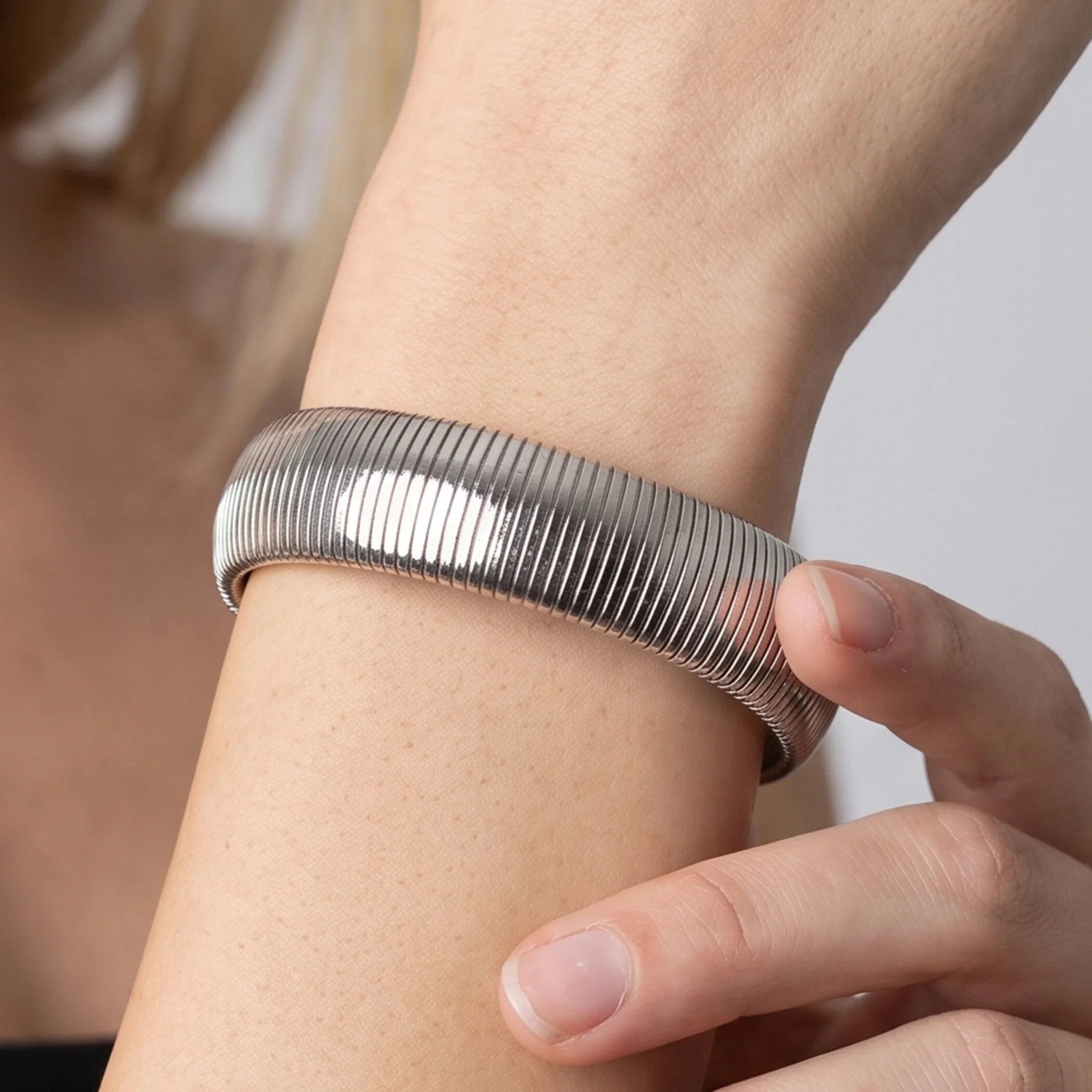 Bracciale Maglia Omega Lucido