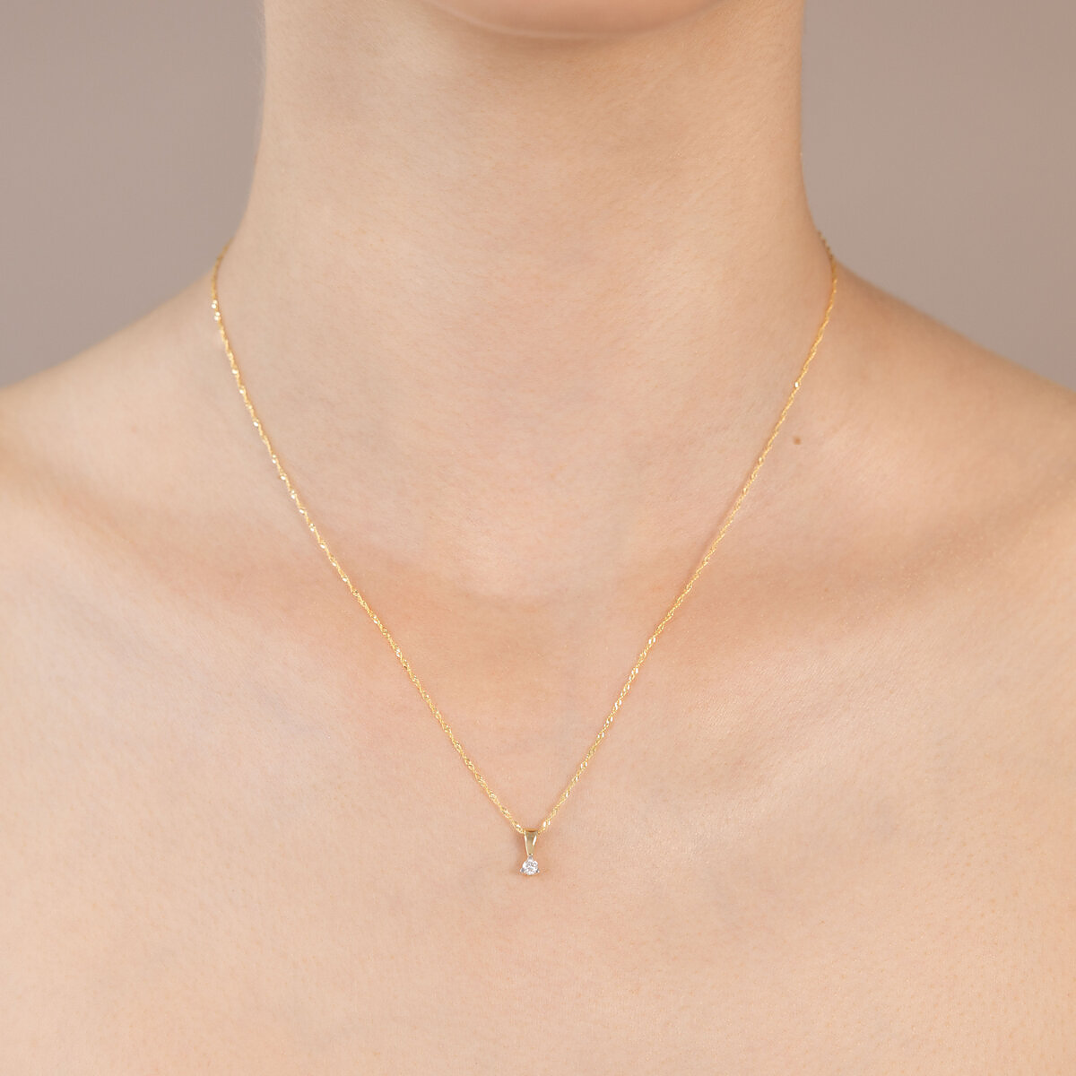 Collier à maillons Singapour en or 375 avec diamant cultivé en laboratoire de 0,08 ct