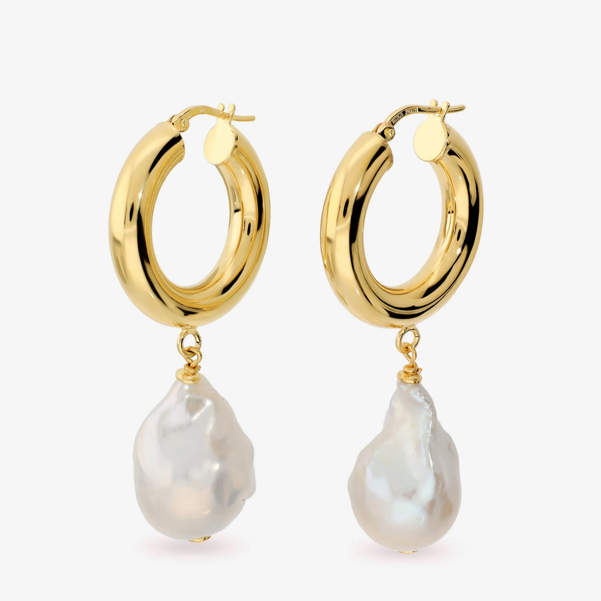 J450354.240 000_1.webp