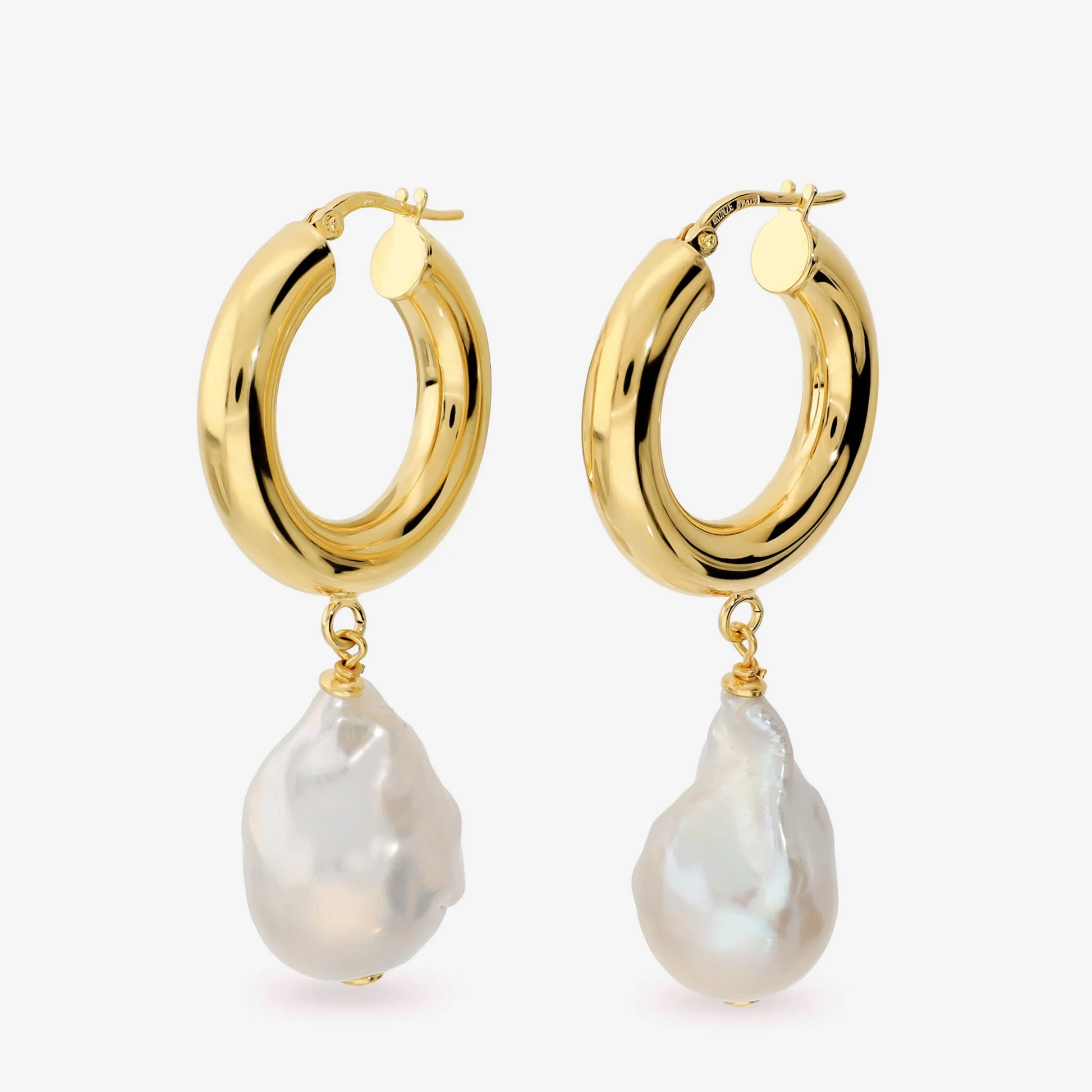 J450354.240 000_1.webp