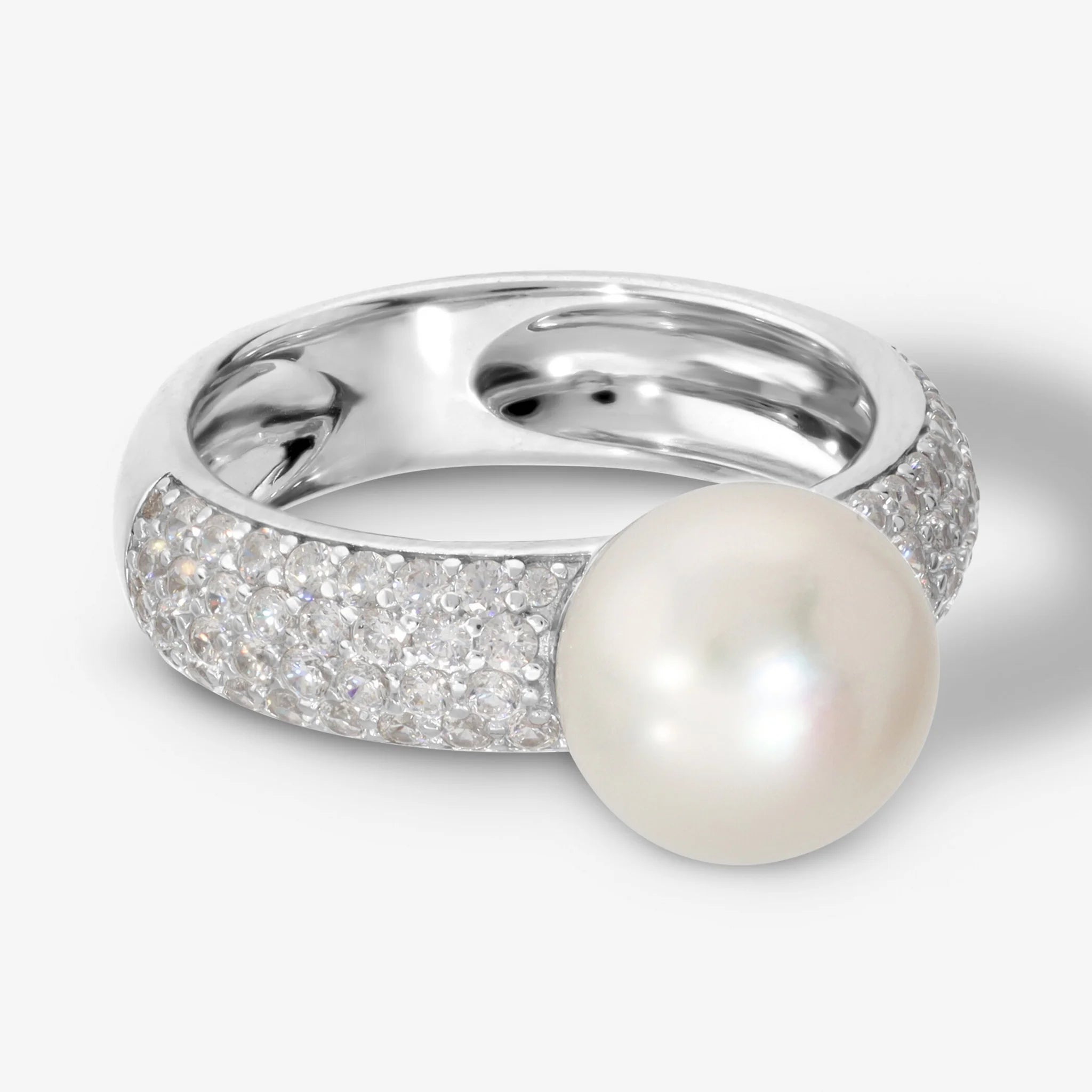 Anello in Argento 925 placcato Oro Bianco 18Kt con Cubic Zirconia e Perla Bianca d'Acqua Dolce Ø 10 mm