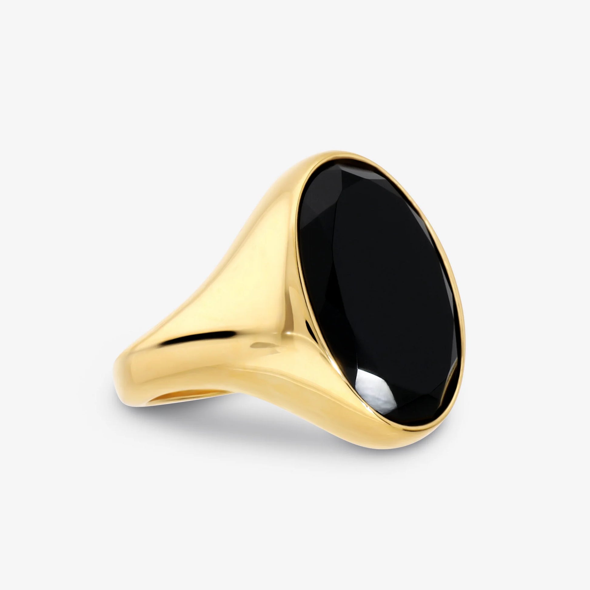 Anello Chevalier in Argento 925 placcato Giallo con Pietra Naturale Ovale di Onice Nero