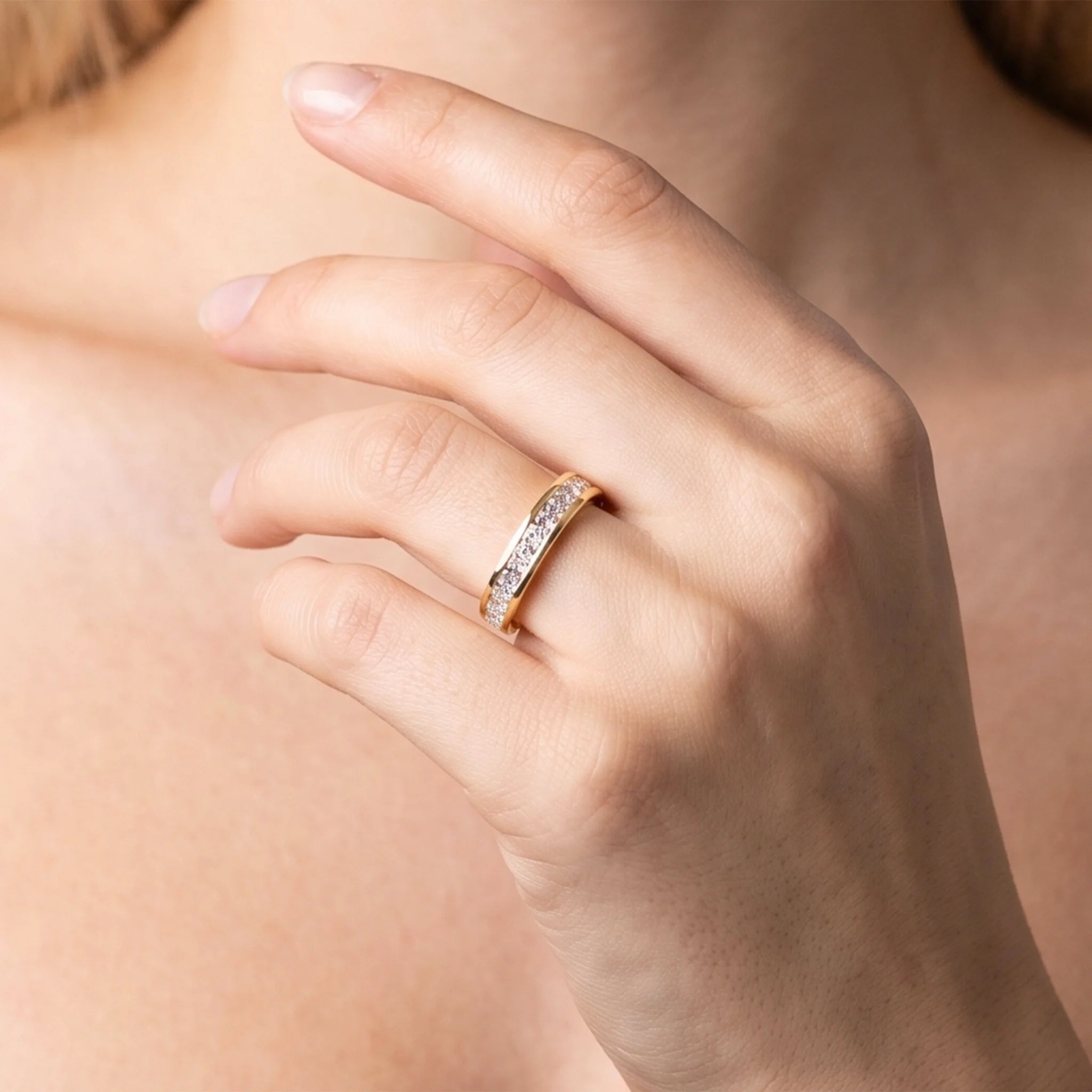 Anello Veretta con Cubic Zirconia Quadrate Taglio Princess