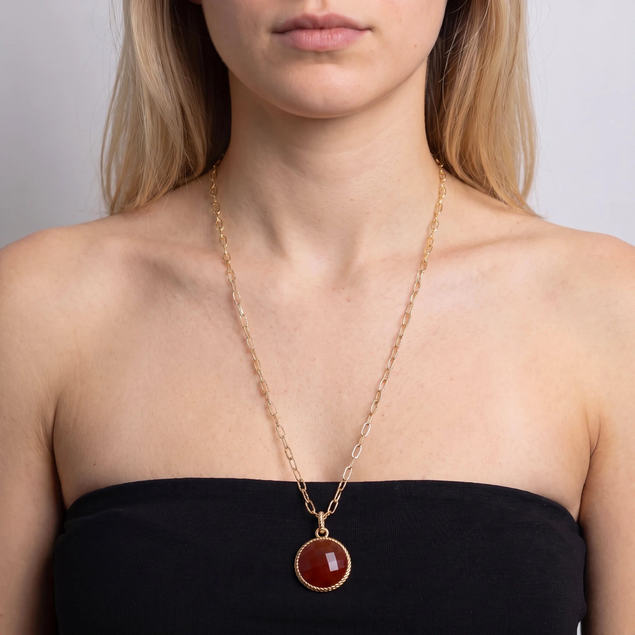Collana Matinée in Argento 925 placcato Oro Giallo 18kt con Pendente in Pietra Naturale Corniola