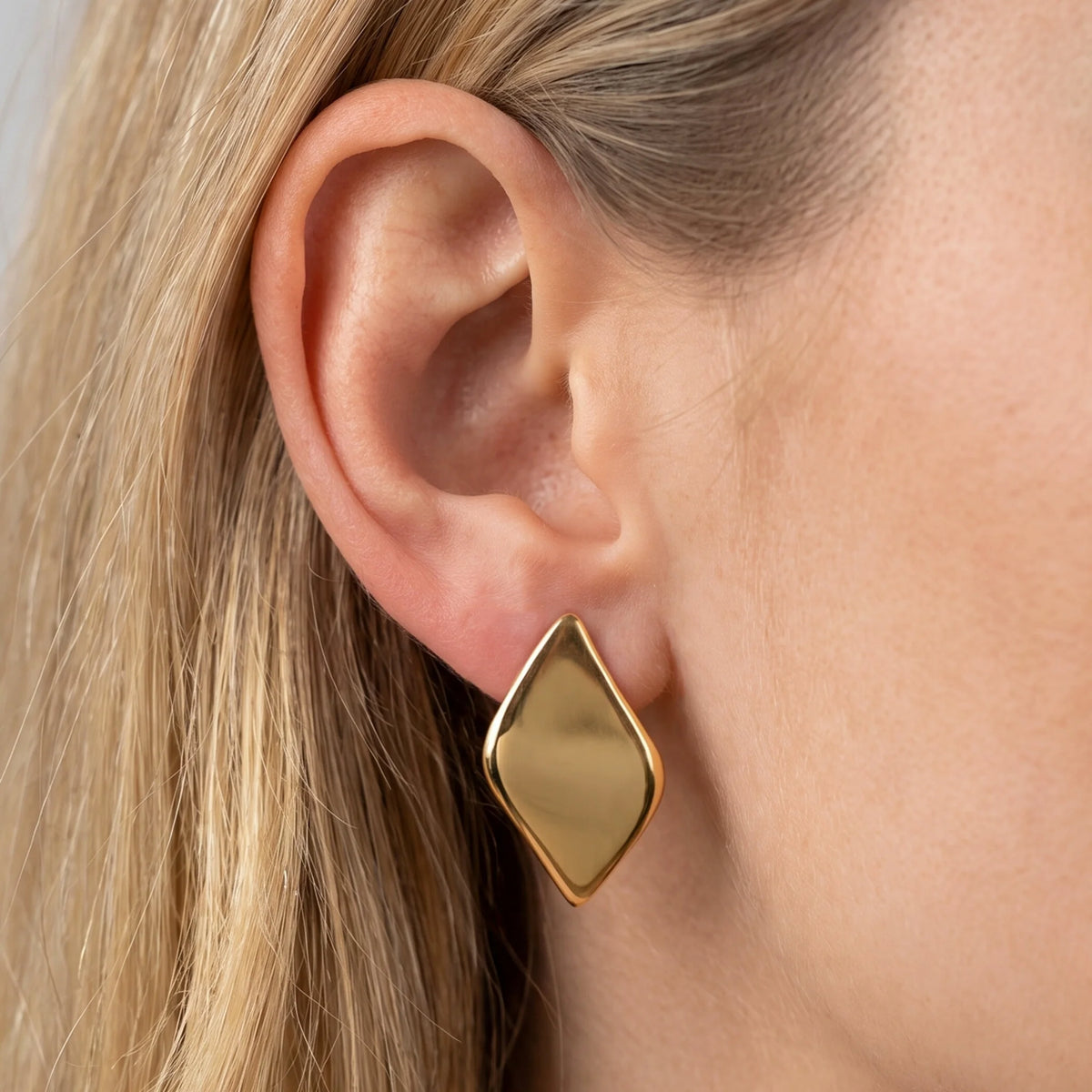 Orecchini a Foglia Lucidi placcati Oro 18kt
