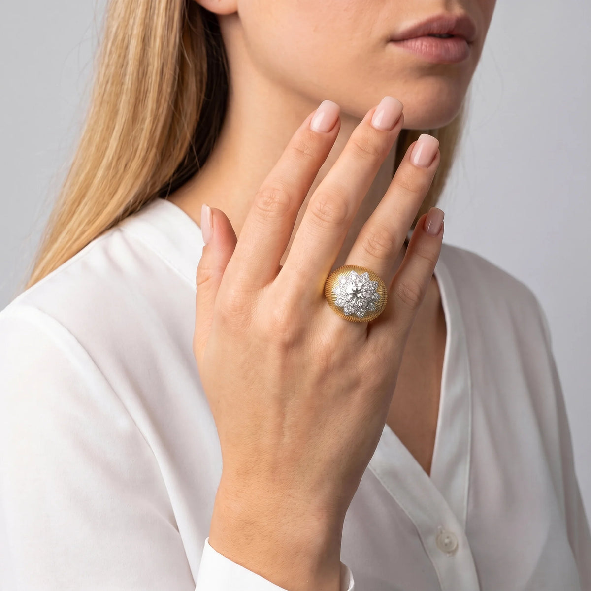 Anello Cocktail in Argento 925 Bicolore con Topazi Bianchi
