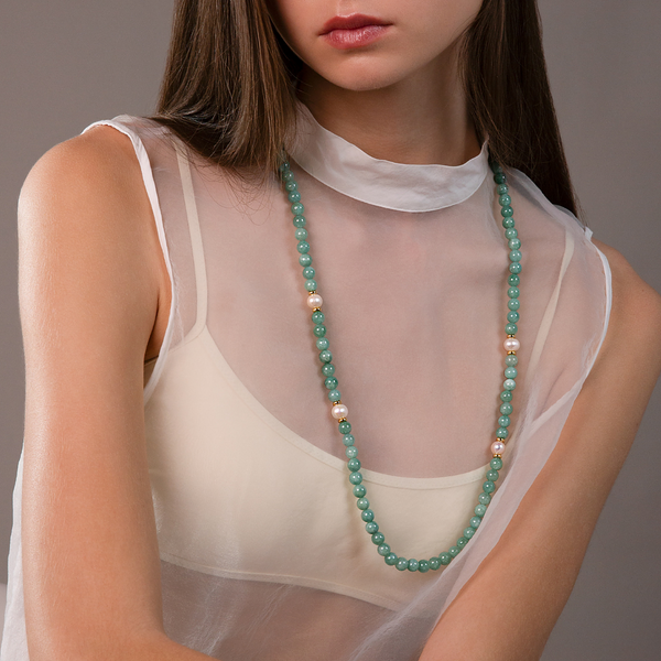 Long Necklace with Green Quartzite and White Freshwater Pearls Ø 9/10 mm in 18kt Yellow Gold Plated 925 Silver