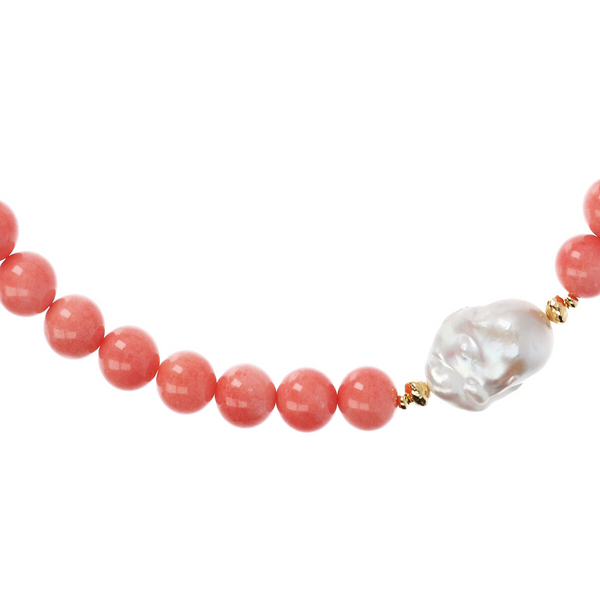 Halskette mit rosafarbenem Quarzit und weißer Süßwasser-Scaramazza-Perle Ø 14/14,5 mm aus 18 Karat Gelbgold vergoldetem 925er Silber