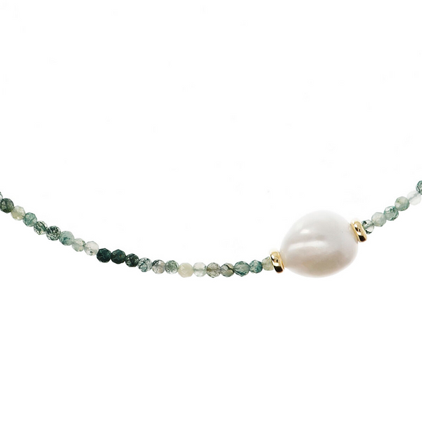 Choker Necklace with Green Prehnite and White Baroque Pearl Ø 13 mm in 18Kt Yellow Gold Plated 925 Silver