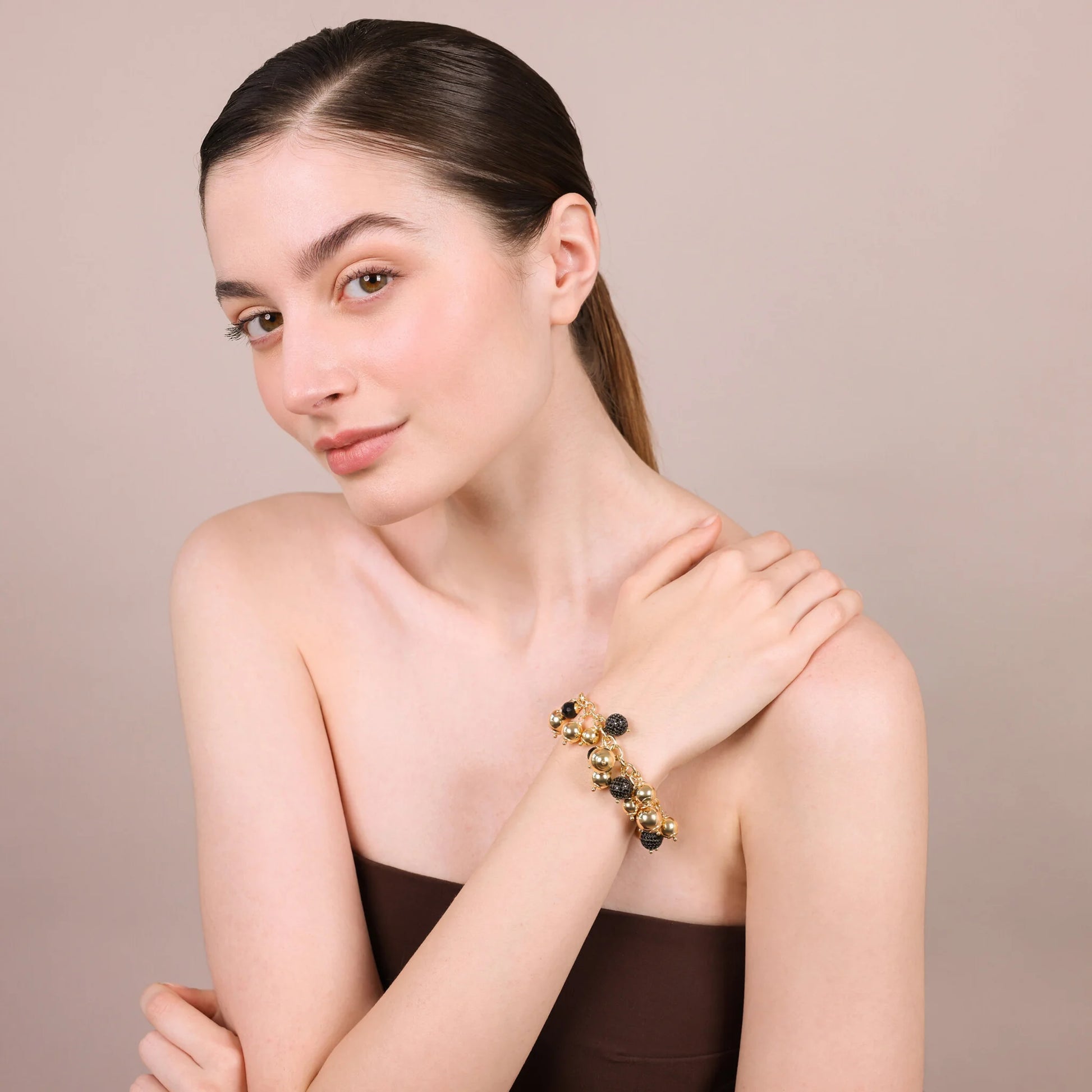 925 Sterling Silver 18Kt Yellow Gold Plated Bracelet with Black Spinel Charm and Shiny Bead