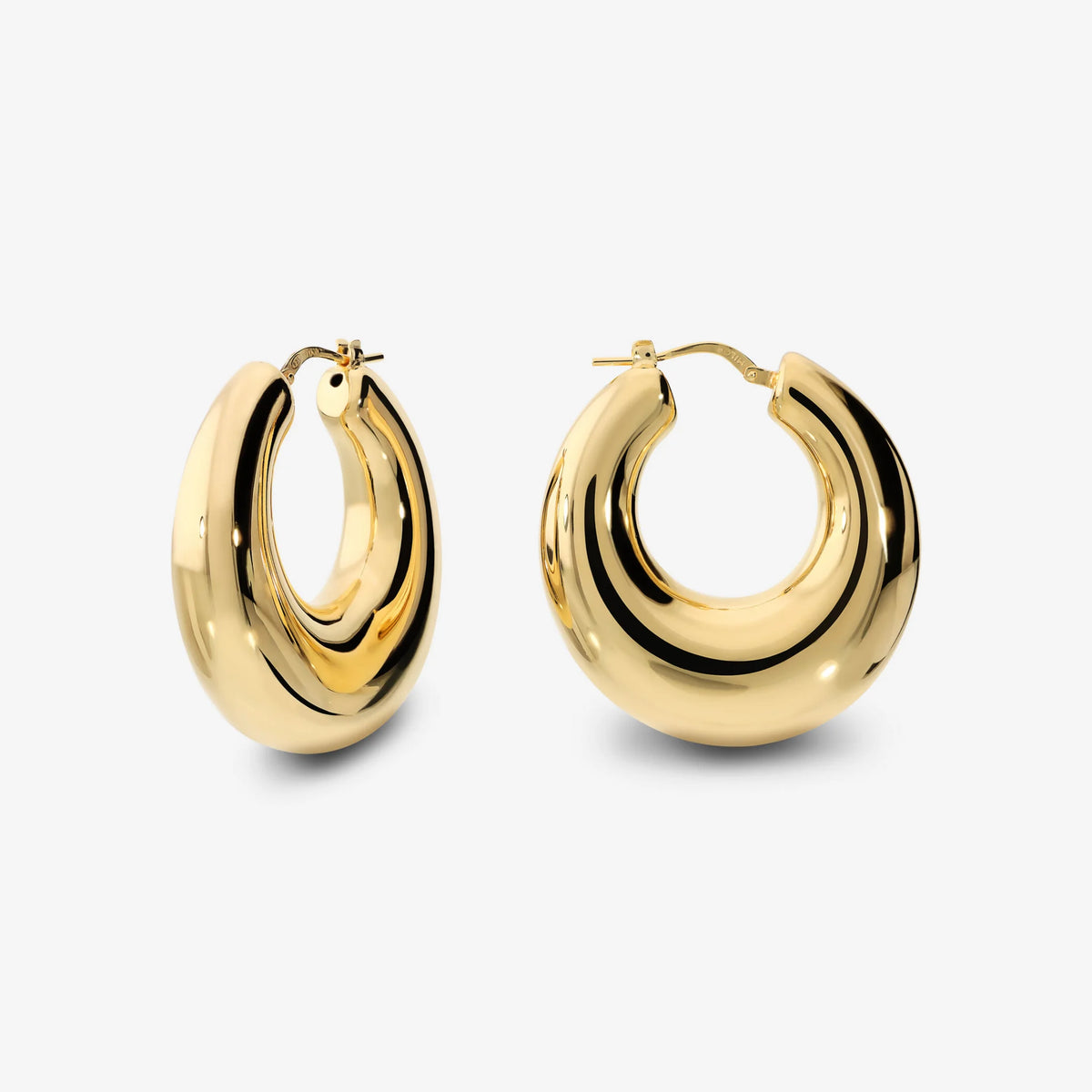Graduated Hoop Earrings in 925 Silver plated with 18Kt Yellow Gold