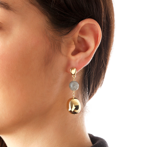 Boucles d'oreilles pendantes en argent 925 plaqué or jaune 18 carats avec pépites électroformées et pierres de labradorite naturelles facettées