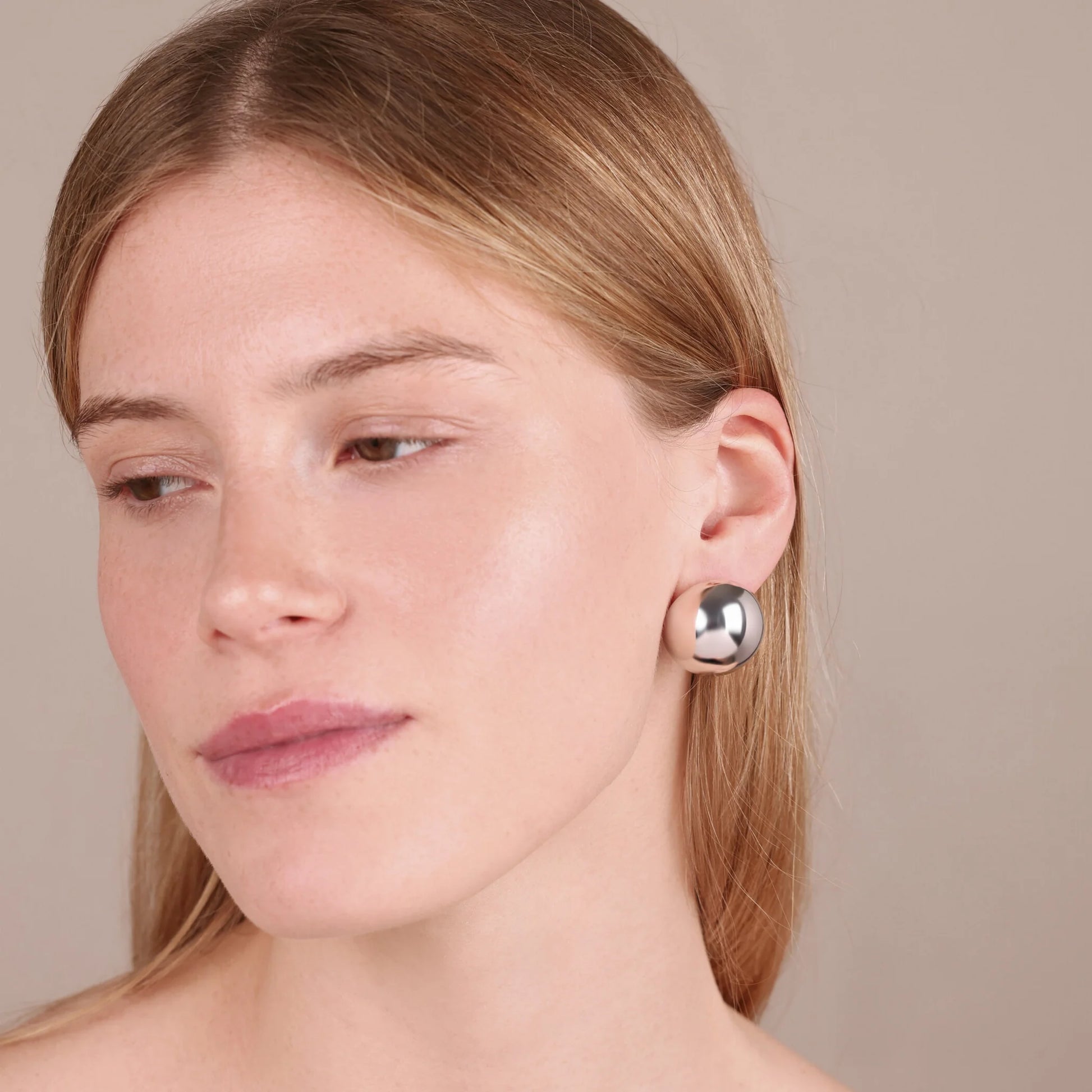 Boucles d'oreilles sphériques brillantes en argent 925 plaqué platine
