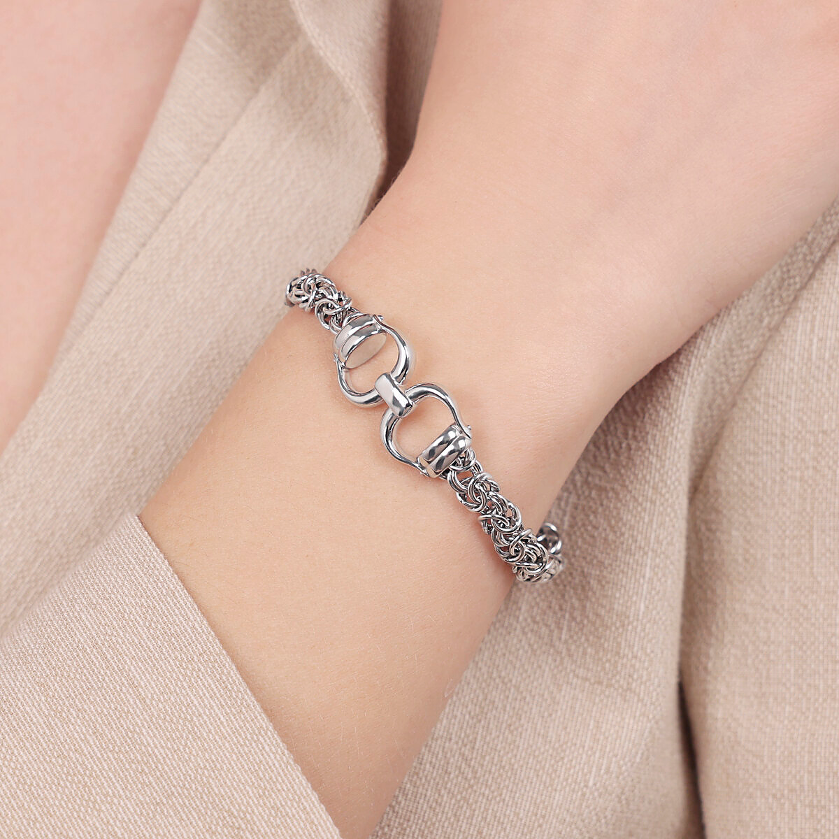 Byzantine Link Bracelet with Horseshoe in 925 Silver Plated with Platinum