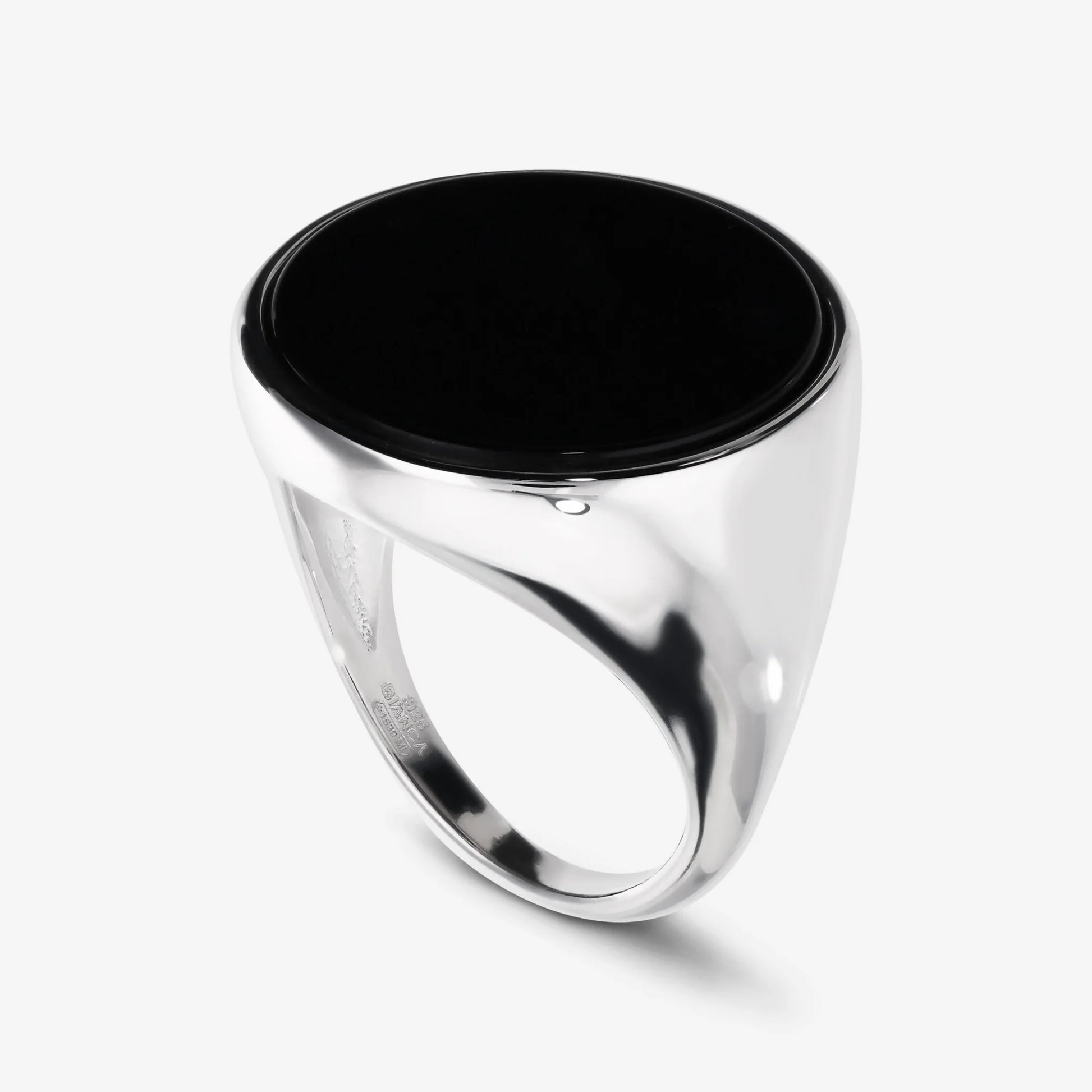 Anello Chevalier con Pietra a Disco in Onice Nero in Argento 925 placcato Platino