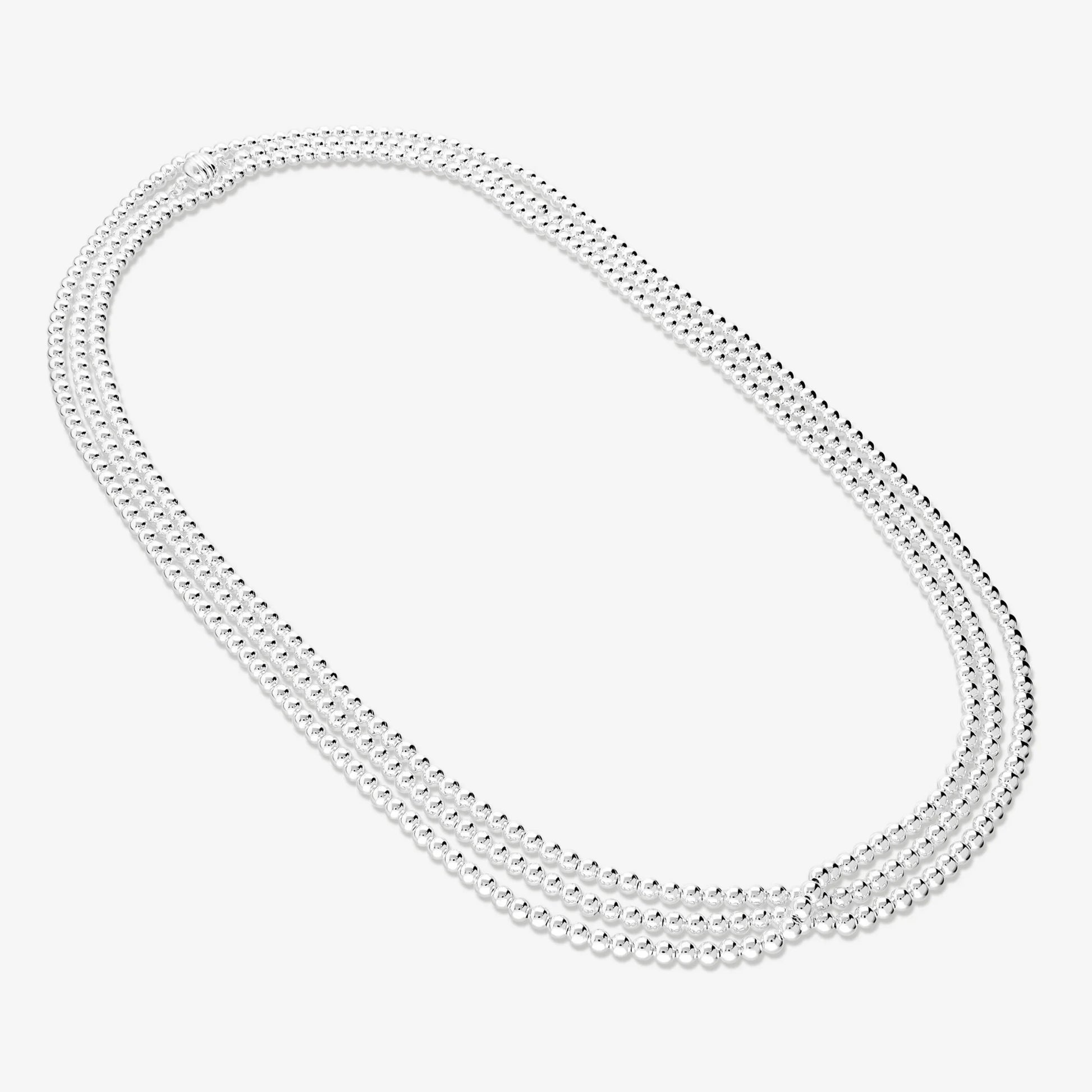 Lange Halskette aus platiniertem Sterlingsilber aus glänzenden Perlen