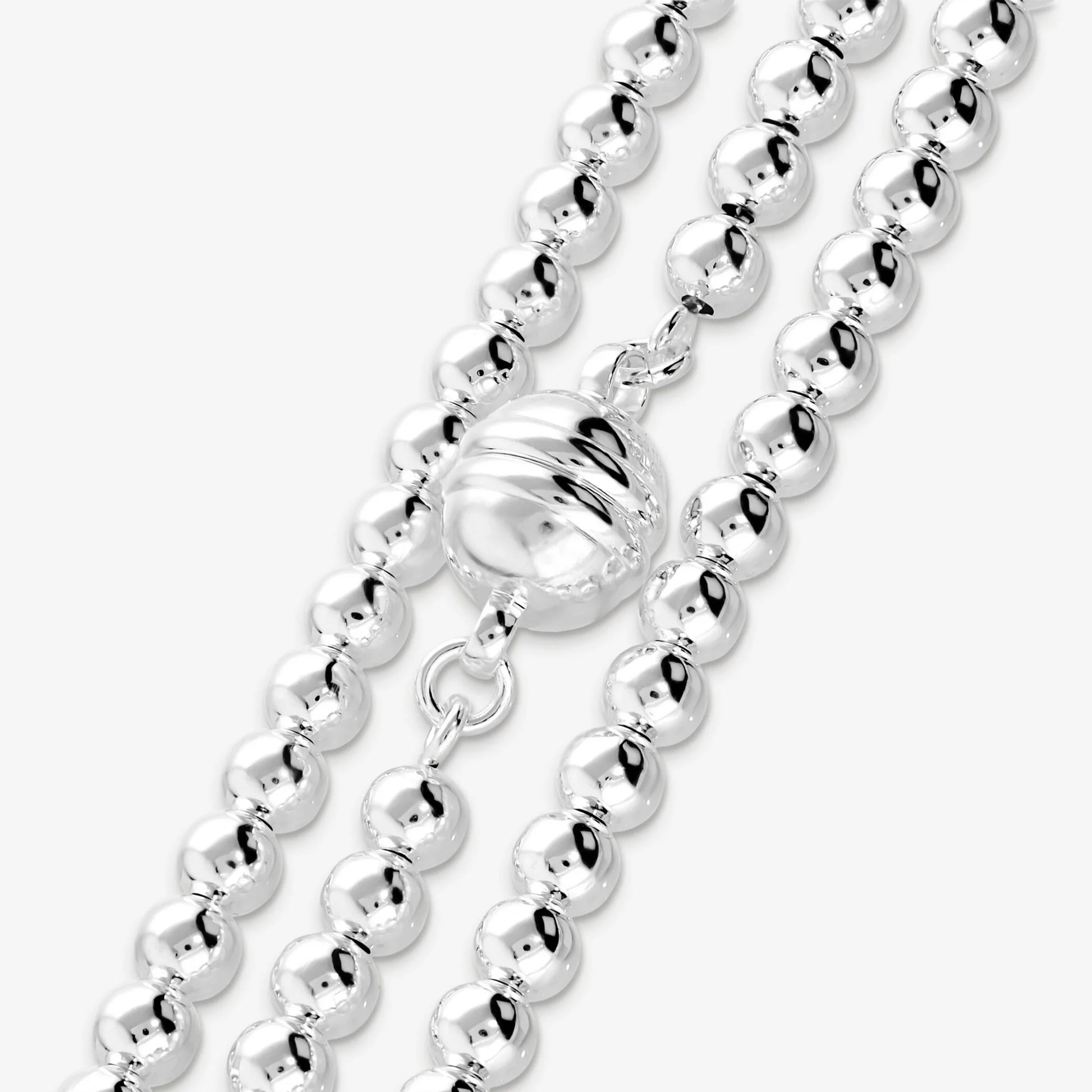 Lange Halskette aus platiniertem Sterlingsilber aus glänzenden Perlen
