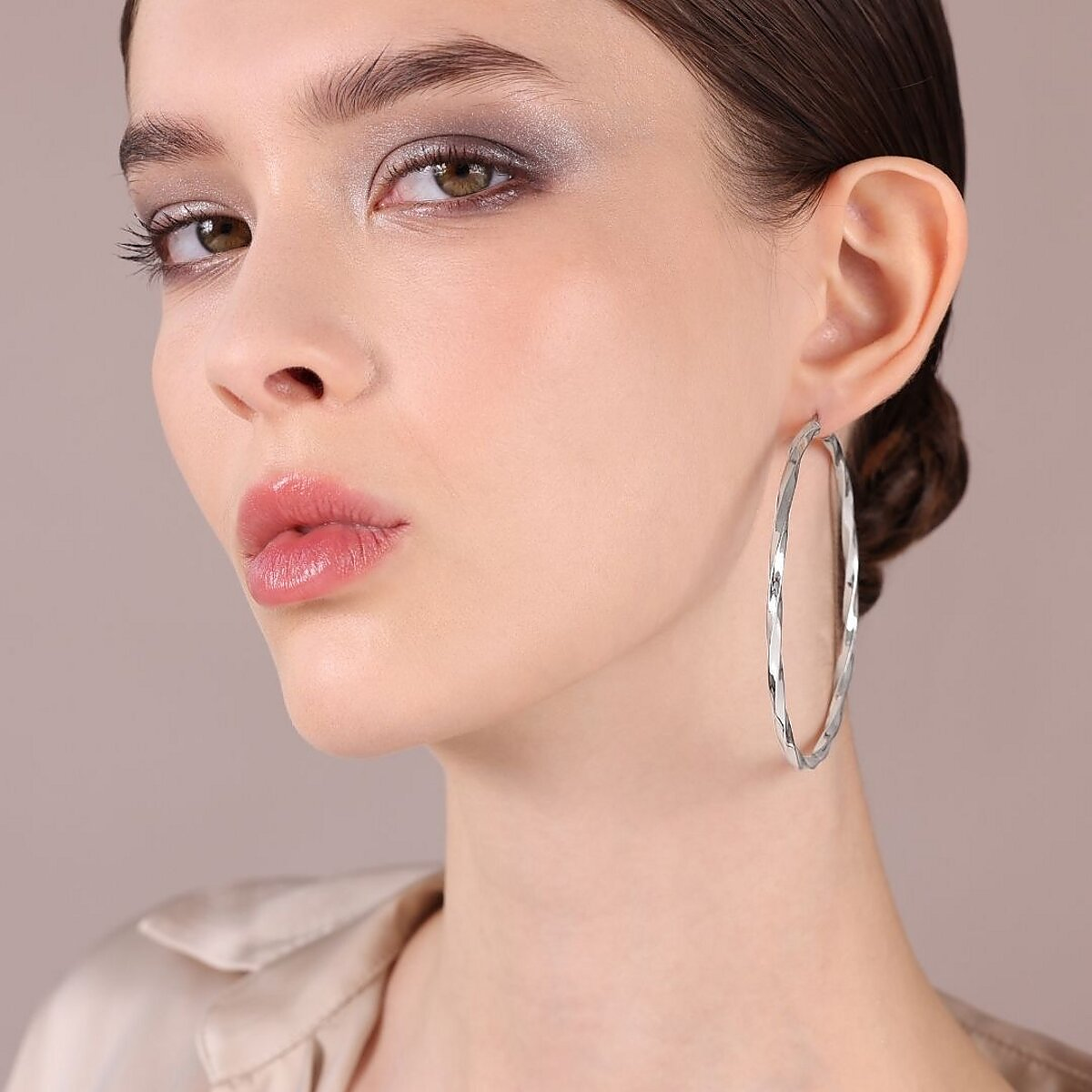 Orecchini a Cerchio Ritorti in Argento 925 placcato Platino