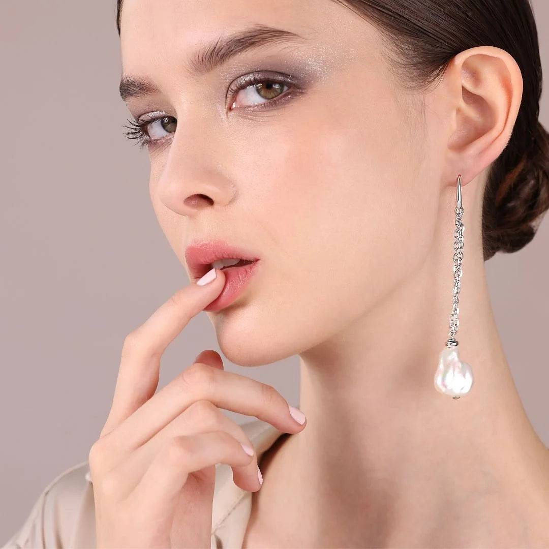 925 Sterling Silver 18Kt Gold Plated Earrings with White Freshwater Keshi Pearls 15x20