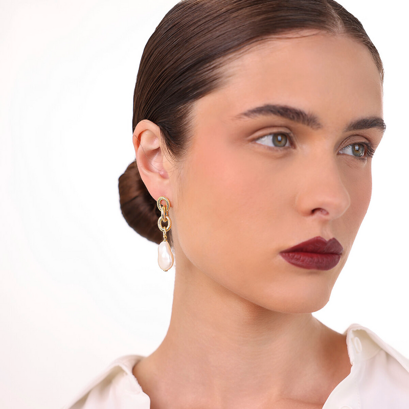 Orecchini Pendenti in Argento 925 placcato Oro Giallo 18Kt con Perle Coin Barocche Bianche d'Acqua Dolce Ø 13/14 mm