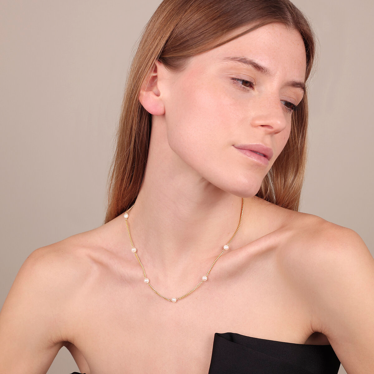 Collier Maille Grumetta en Argent 925 plaqué Or Jaune 18Kt avec Perles Blanches d'Eau Douce Ø 5/5.5 mm