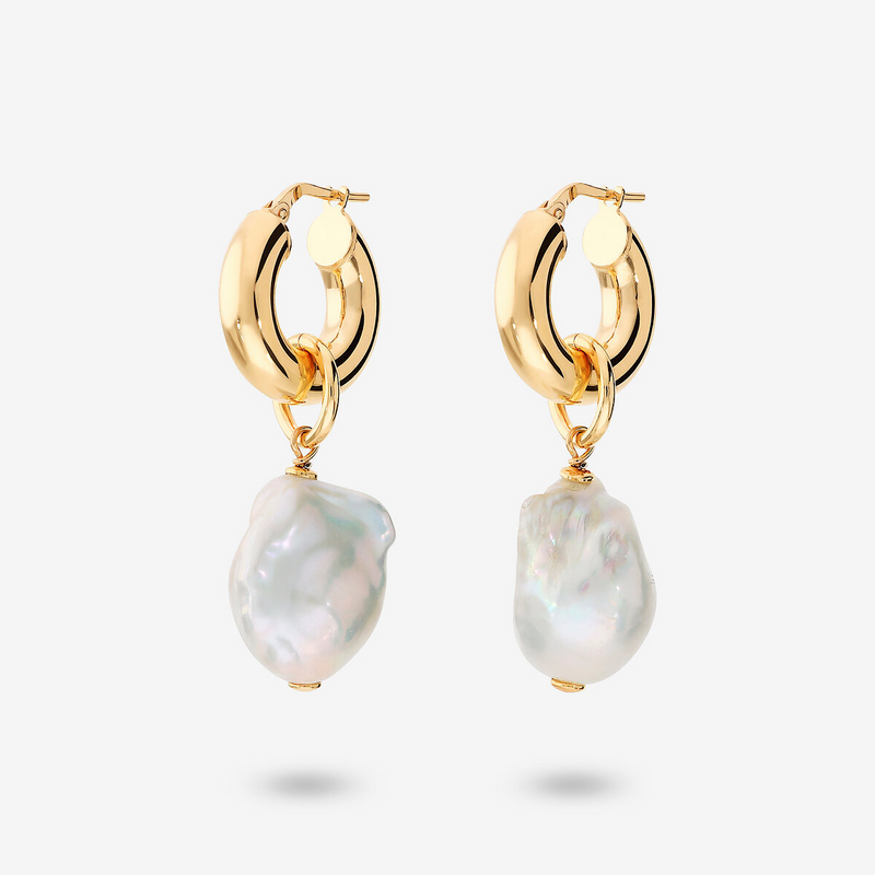 Orecchini a Cerchio in Argento 925 placcato Oro Giallo 18Kt con Perle Scaramazze Bianche d'Acqua Dolce 18x12 mm