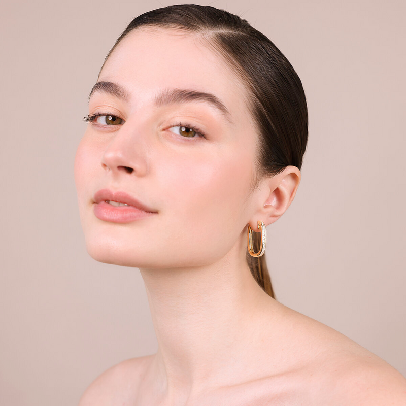 Boucles d'oreilles ovales en argent 925 avec zircons cubiques