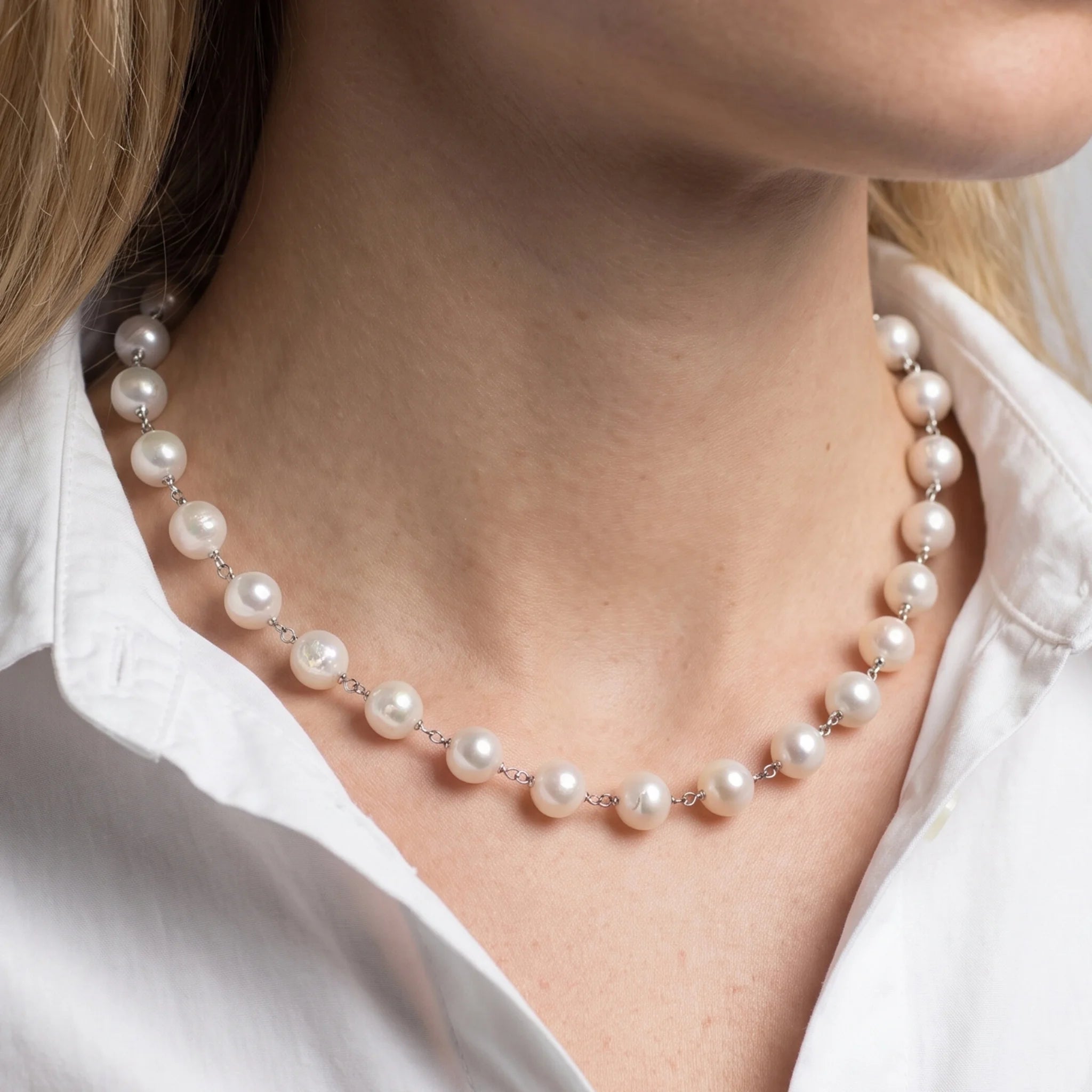 925 Silver Choker Necklace plated with 18Kt White Gold with Ming Freshwater Pearls Ø 11/12 mm