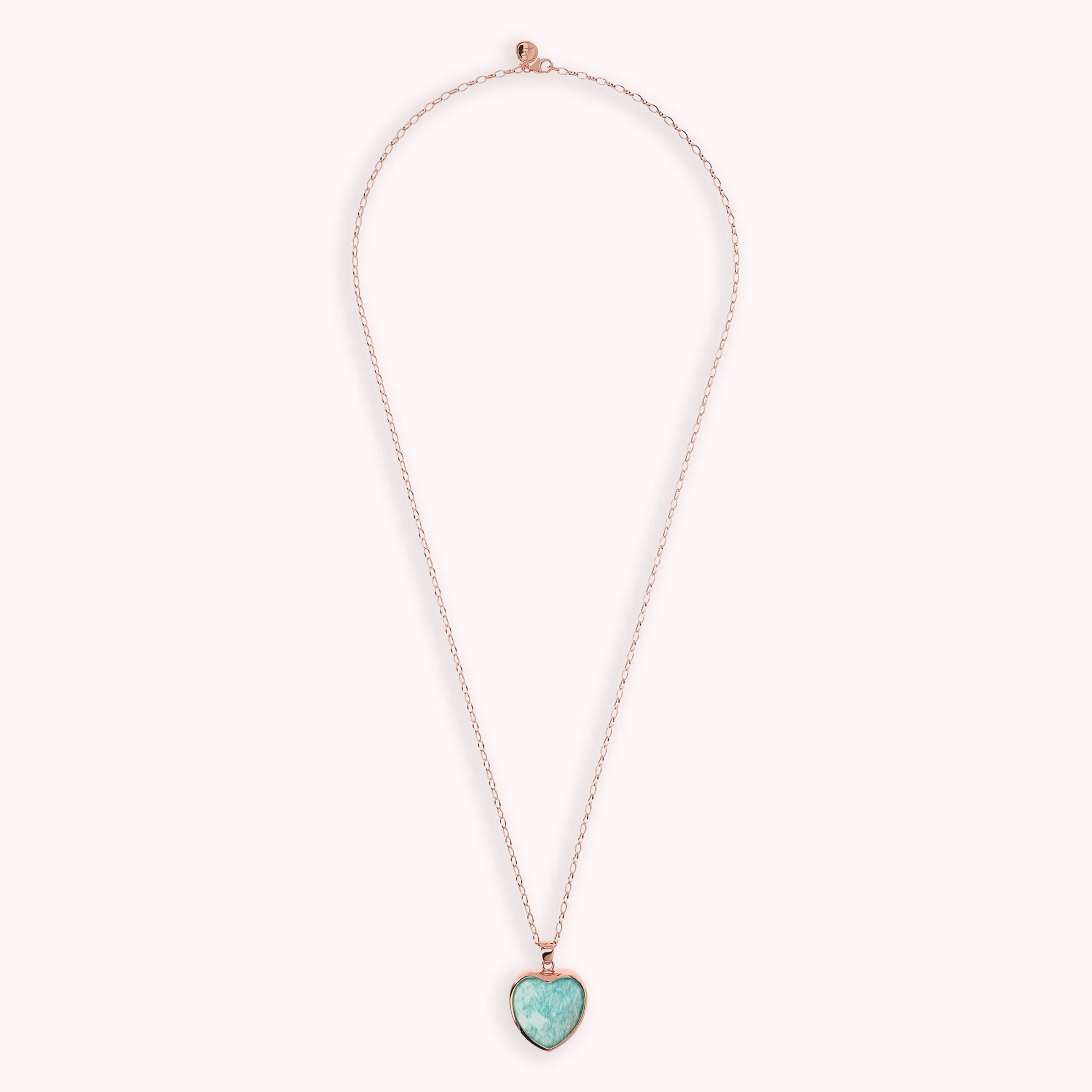 Collana Lunga con Pendente Cuore in Pietra Naturale