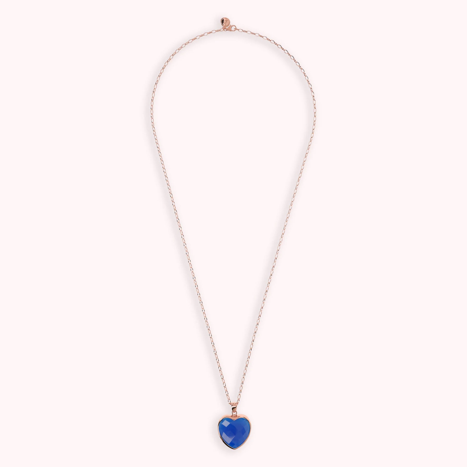 Collana Lunga con Pendente Cuore in Pietra Naturale