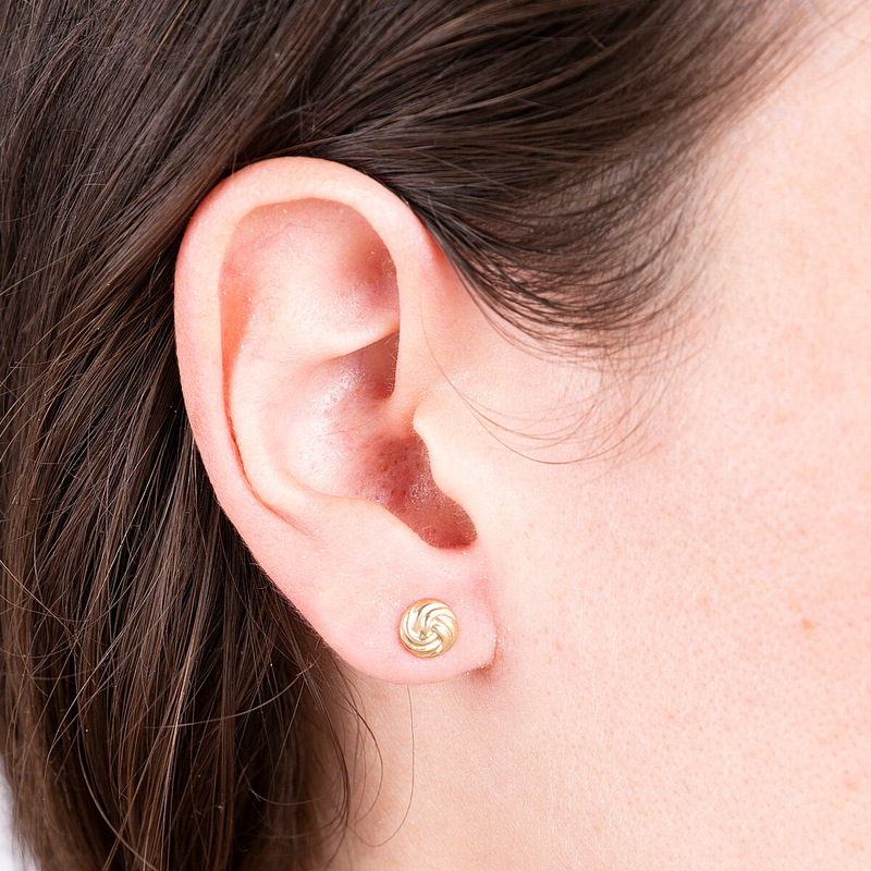 Lobe Earrings with Three-Band Knot in 9 Carat Gold